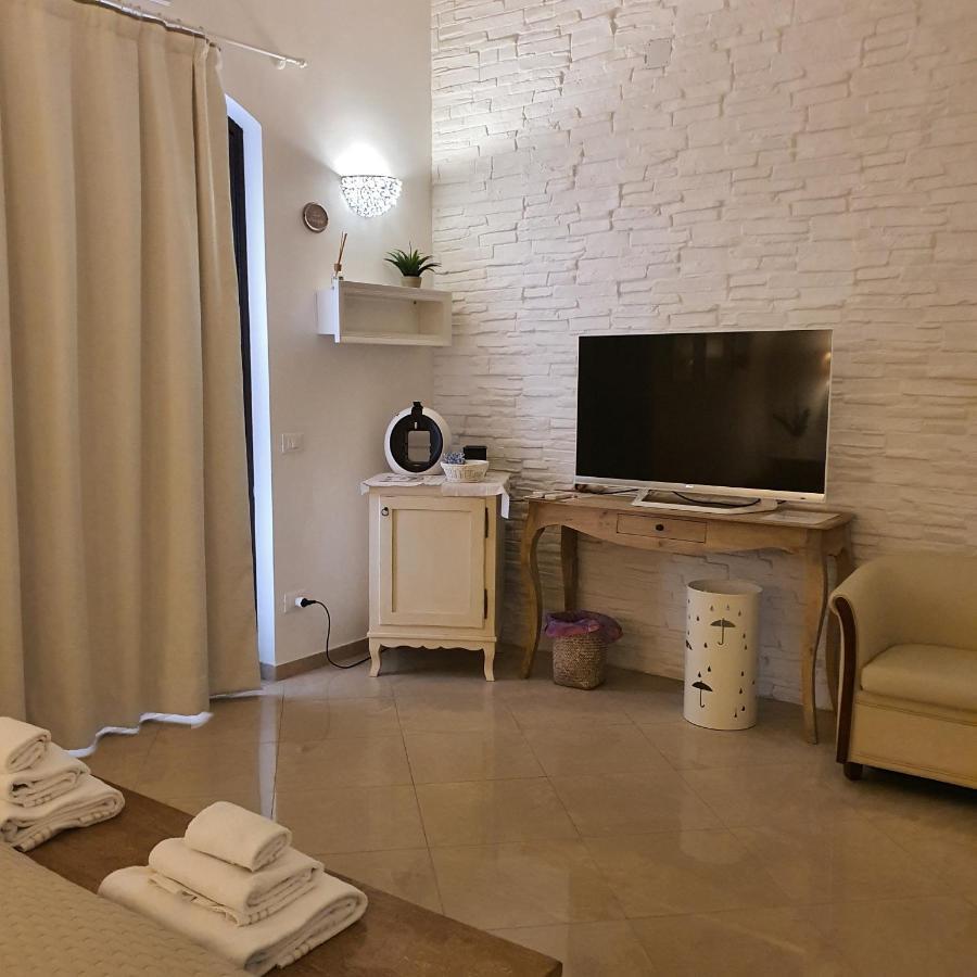 White Suite Polignano 08 Полиньяно-а-Маре Экстерьер фото